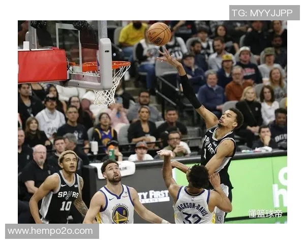 马刺与火箭12月23日精彩对决录像回放全程分析与精彩瞬间重温